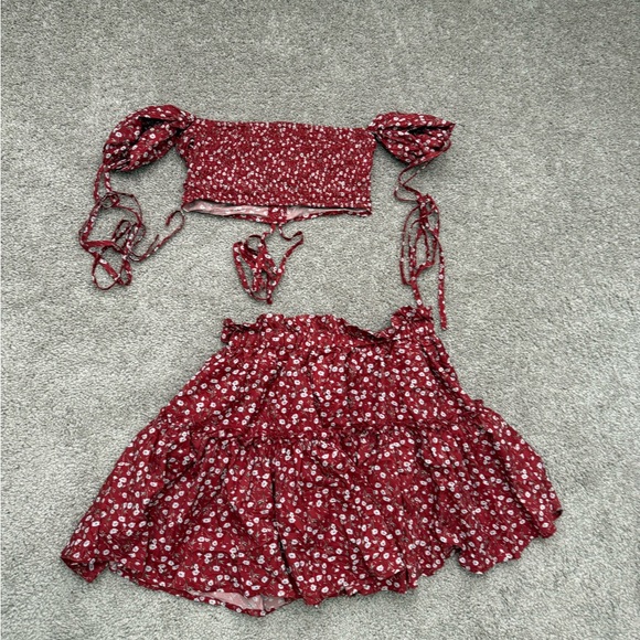 Red Floral Ruffled Top - Picture 8 of 8